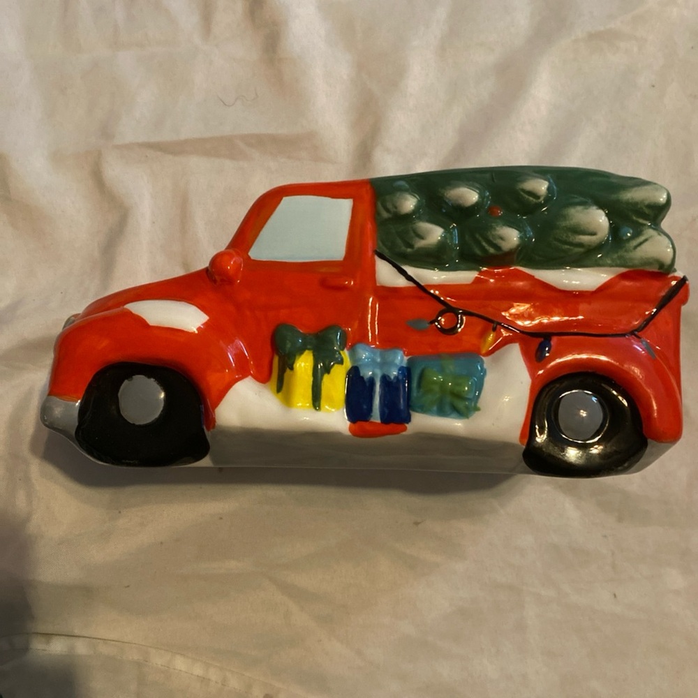 David's Cookies Red Truck With Christmas Tree Ceramic Cookie Jar Lights Star - Picture 7 of 12